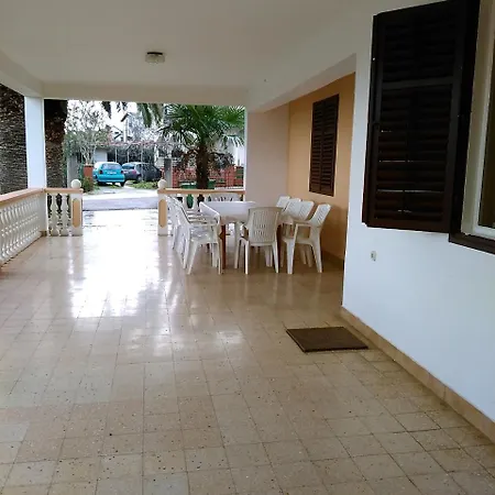 Holiday Home Sukosan