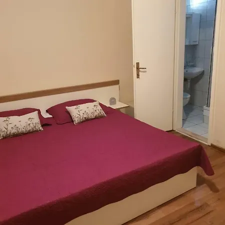 Holiday Home Sukosan بيت للعطل Sukošan